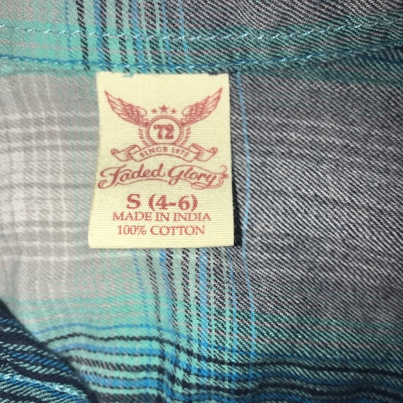 Flannel - Picture 2 of 3